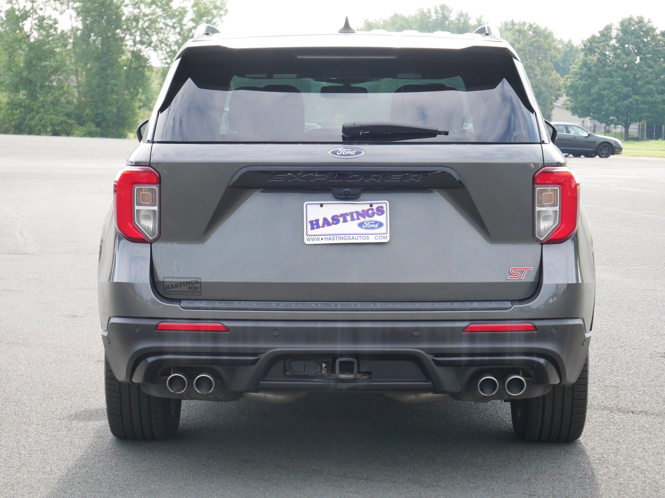 2020 Ford Explorer ST photo 2