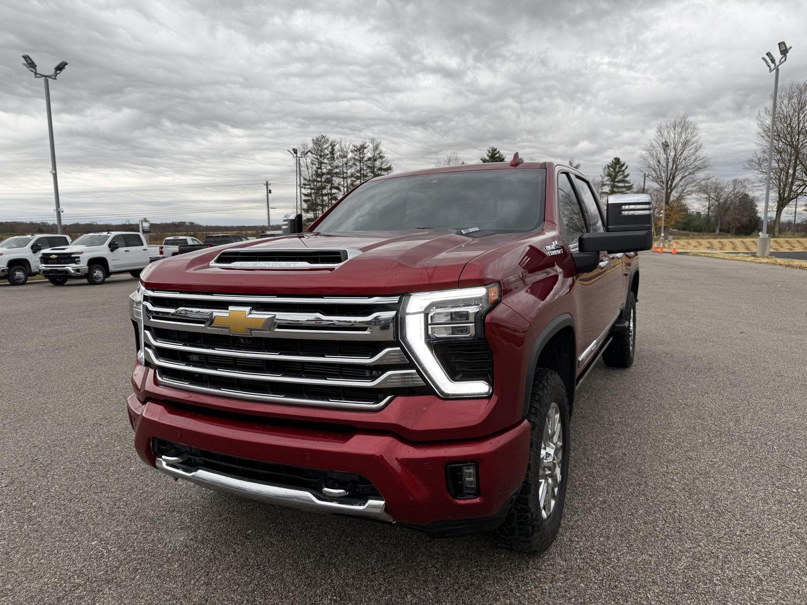 2024 Chevrolet Silverado 3500HD High Country photo 2
