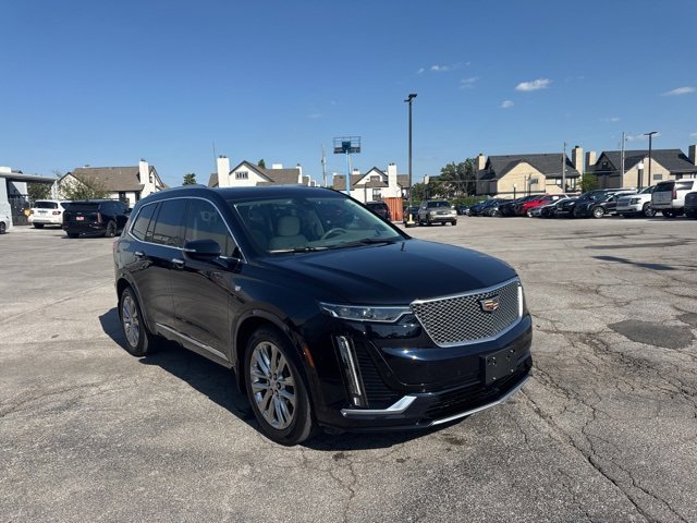 2021 Cadillac XT6 Premium Luxury photo 3