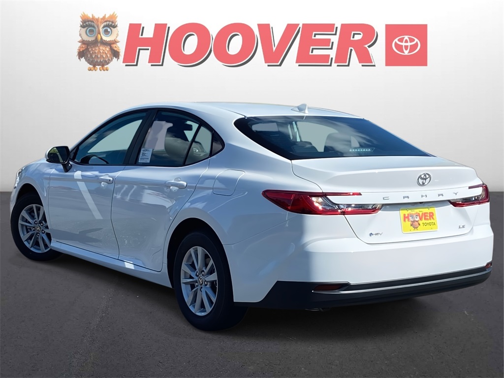2026 Toyota Camry LE photo 4