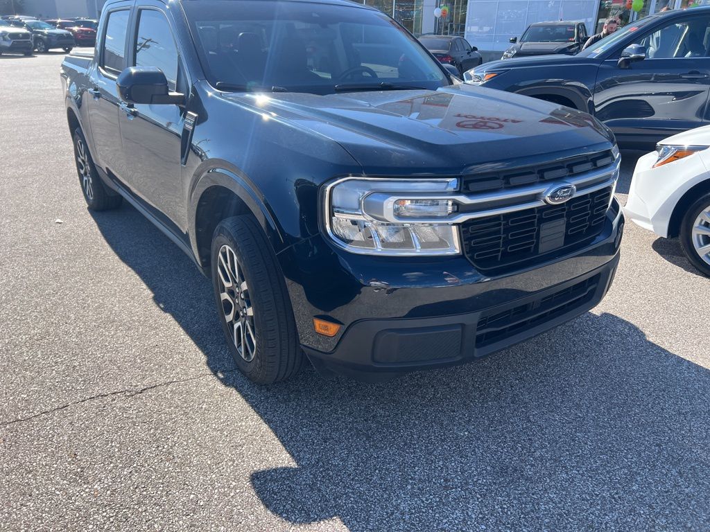 2022 Ford Maverick Lariat photo 3