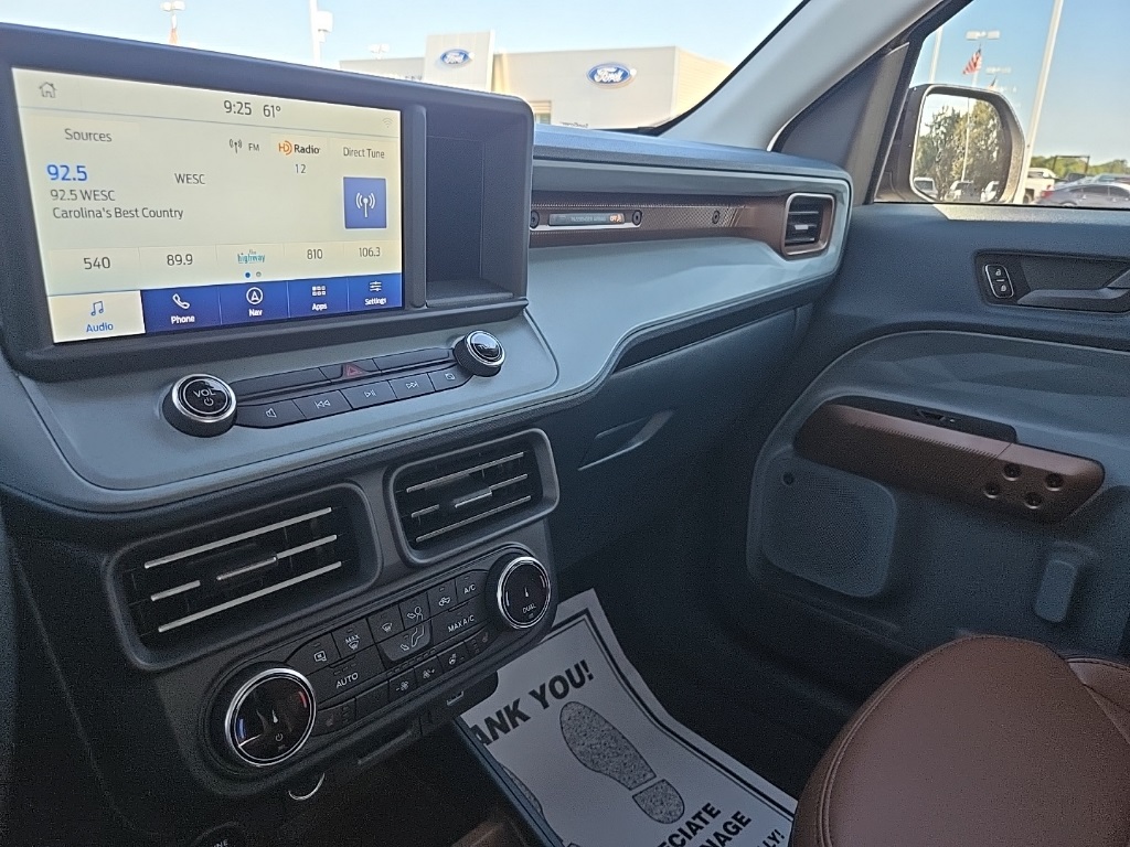 2024 Ford Maverick Lariat photo 16
