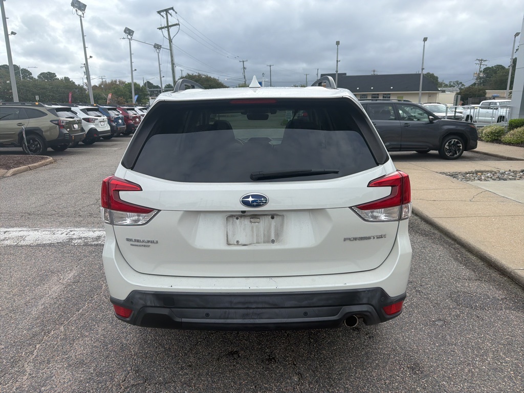 2020 Subaru Forester Limited photo 6