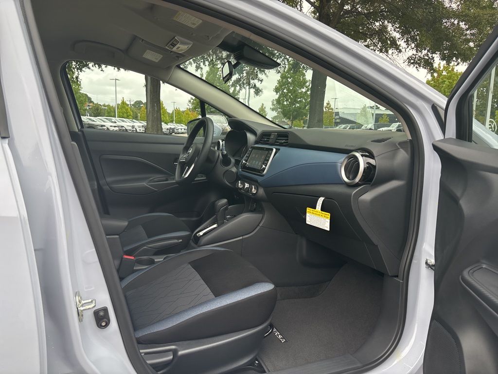 2025 Nissan Versa SV photo 15