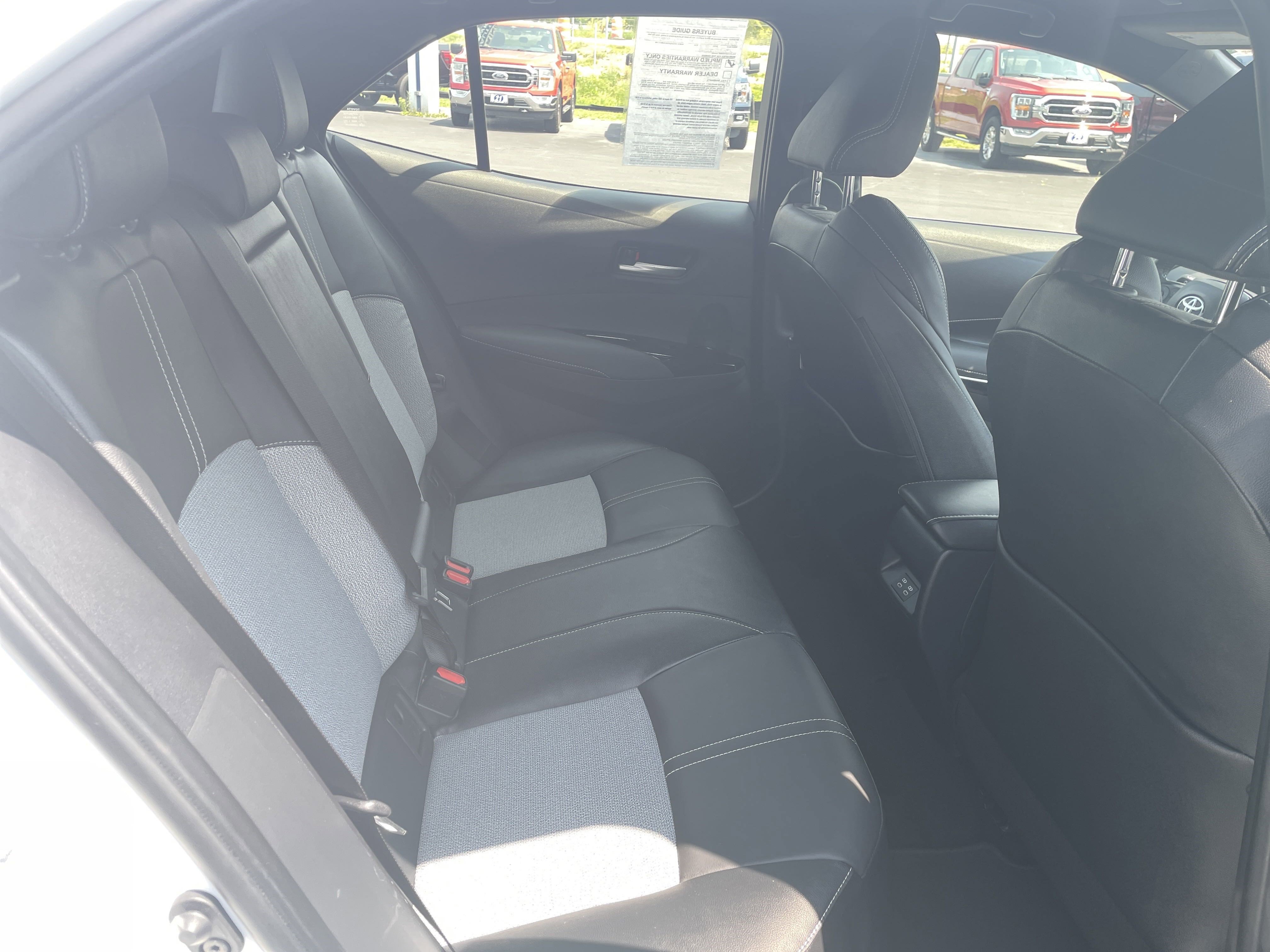 2023 Toyota Corolla XSE photo 18