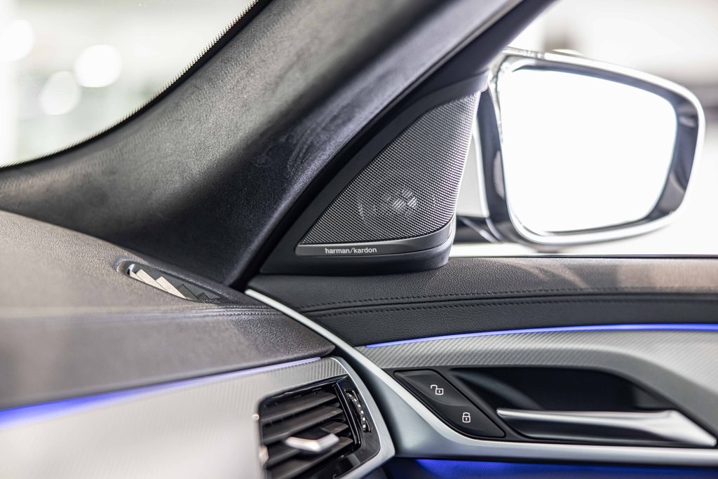 2023 BMW M5 - Image 33