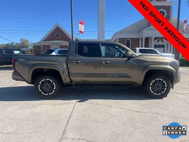 2024 Toyota Tacoma TRD Sport photo 4