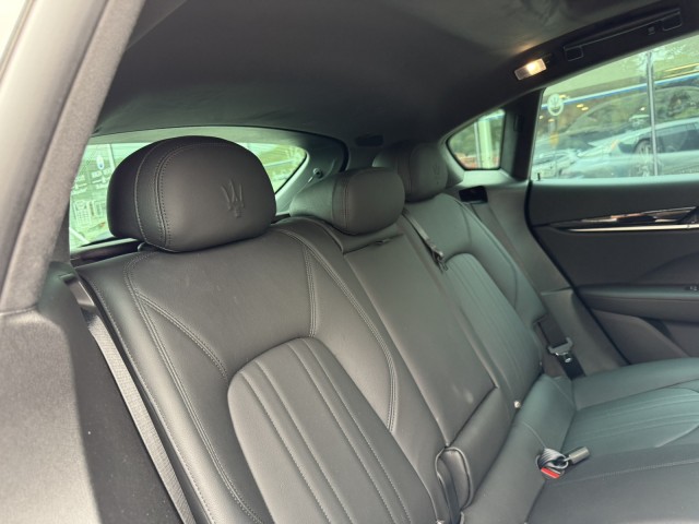 2022 Maserati Levante Modena photo 17
