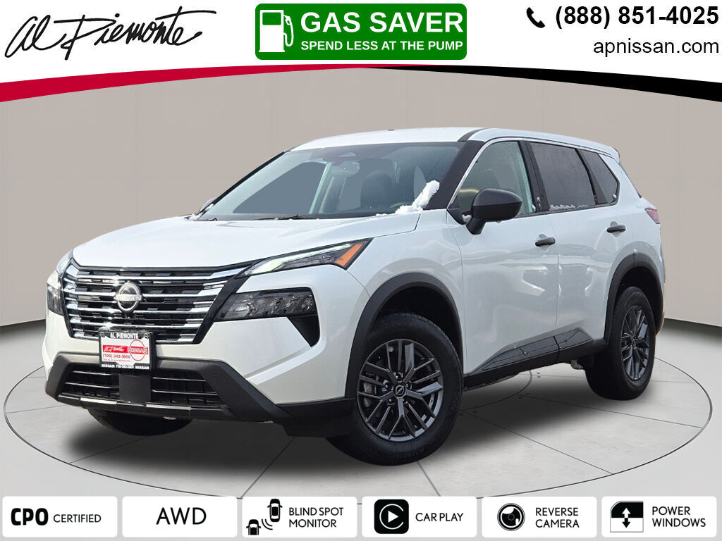 2025 Nissan Rogue S's photo