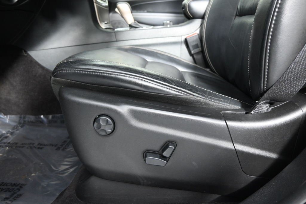 2016 Jeep Grand Cherokee Limited photo 21