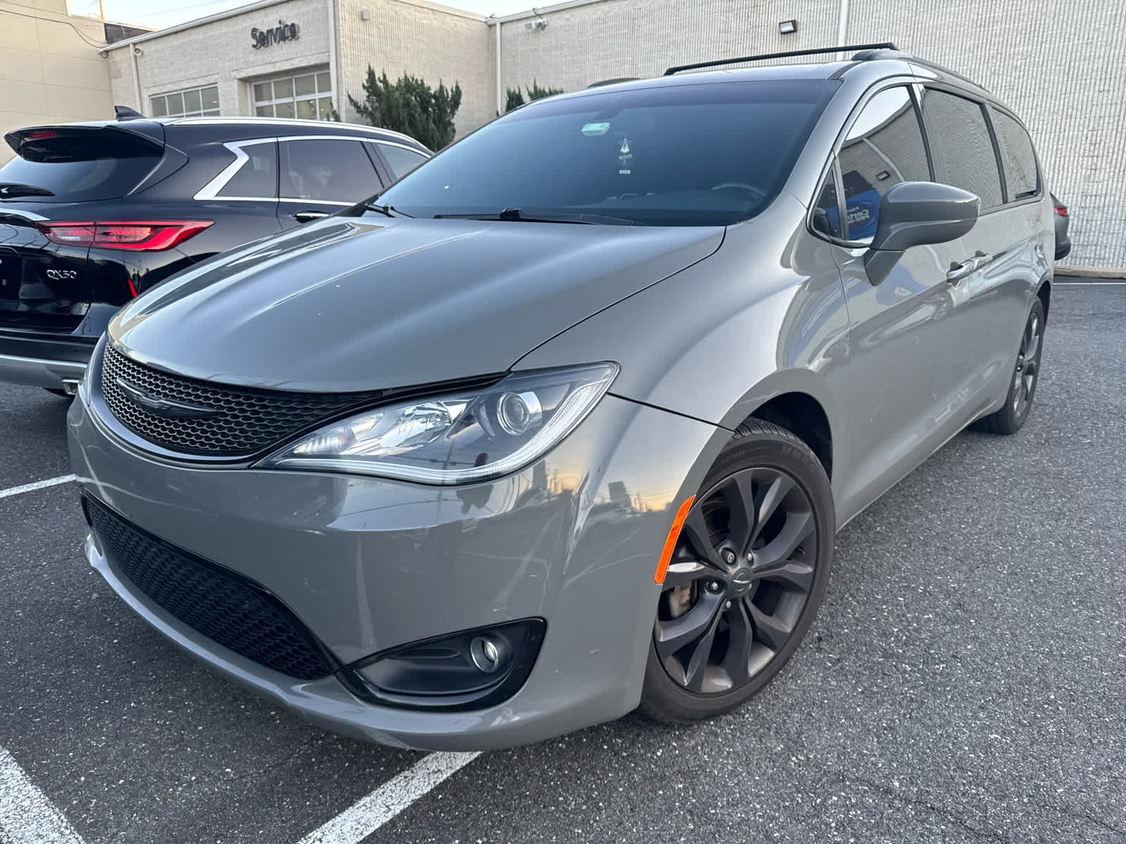 2020 Chrysler Pacifica Touring L
