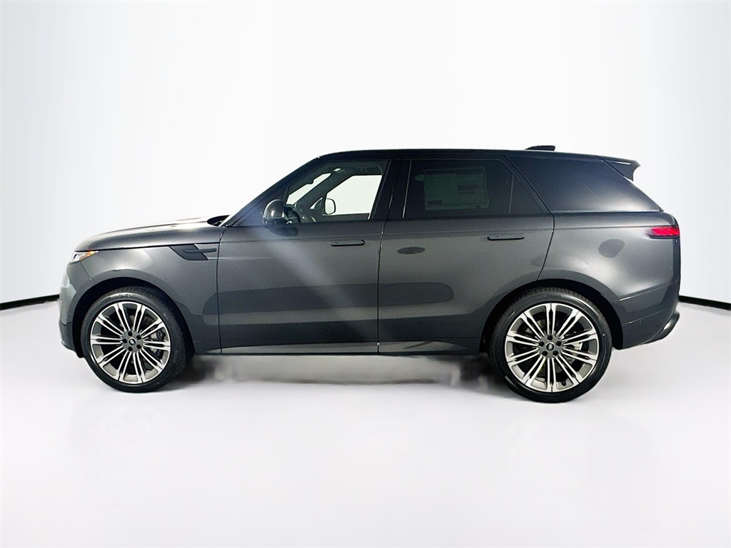 2025 Land Rover Range Rover Sport SE photo 8