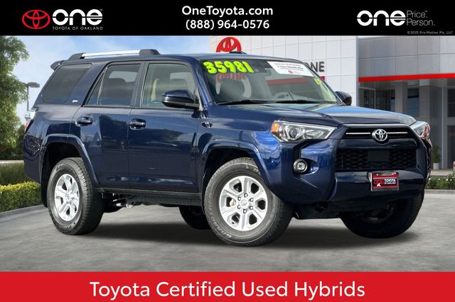 2023 Toyota 4Runner SR5's photo