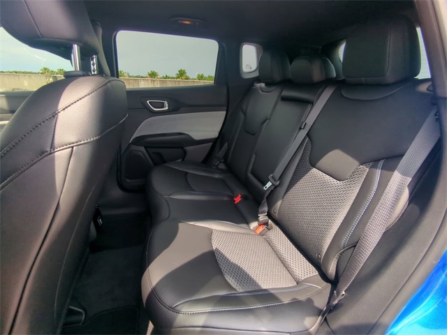 2025 Jeep Compass North Edition Latitude photo 7