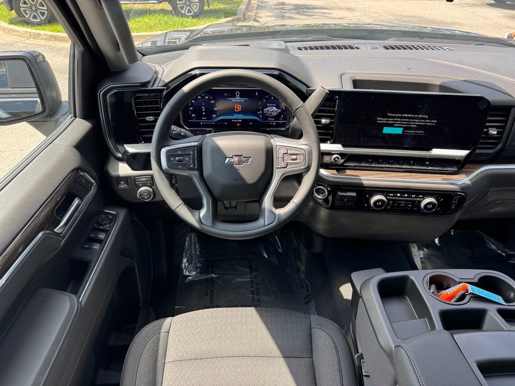 2025 Chevrolet Silverado 1500 RST photo 14