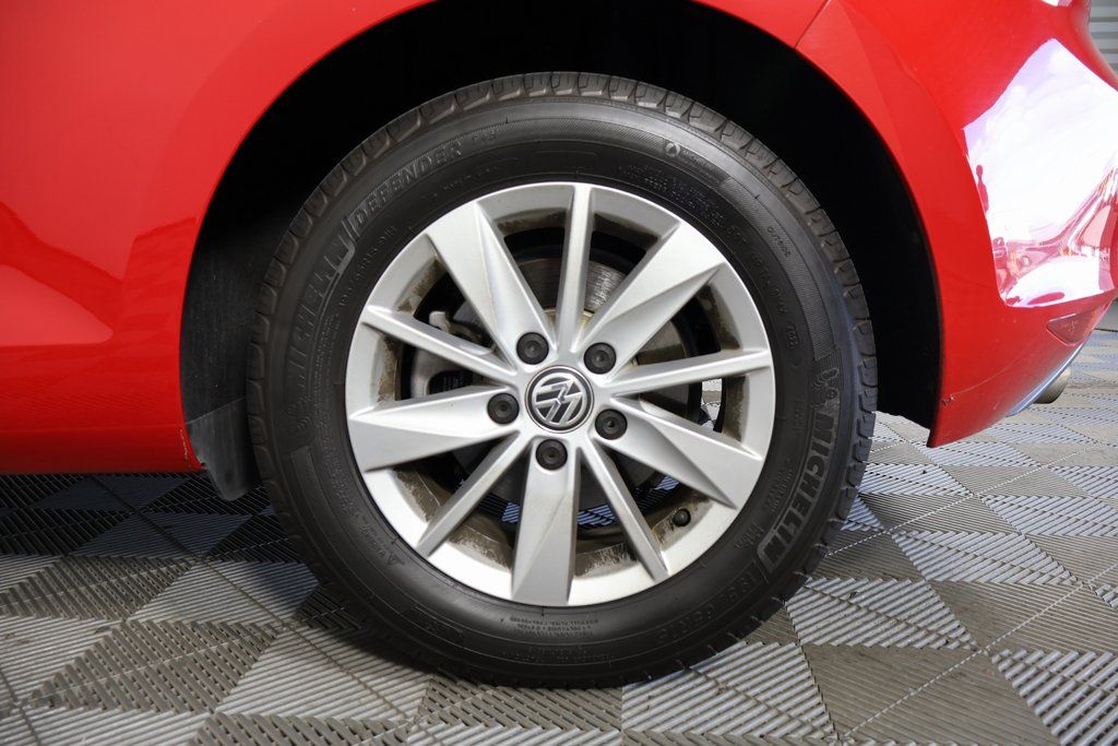 2015 Volkswagen Golf TSI S photo 12