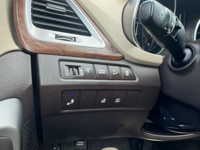 2018 Hyundai Santa Fe Limited Ultimate photo 16
