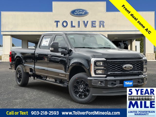 2026 Ford F-350 Super Duty Lariat's photo