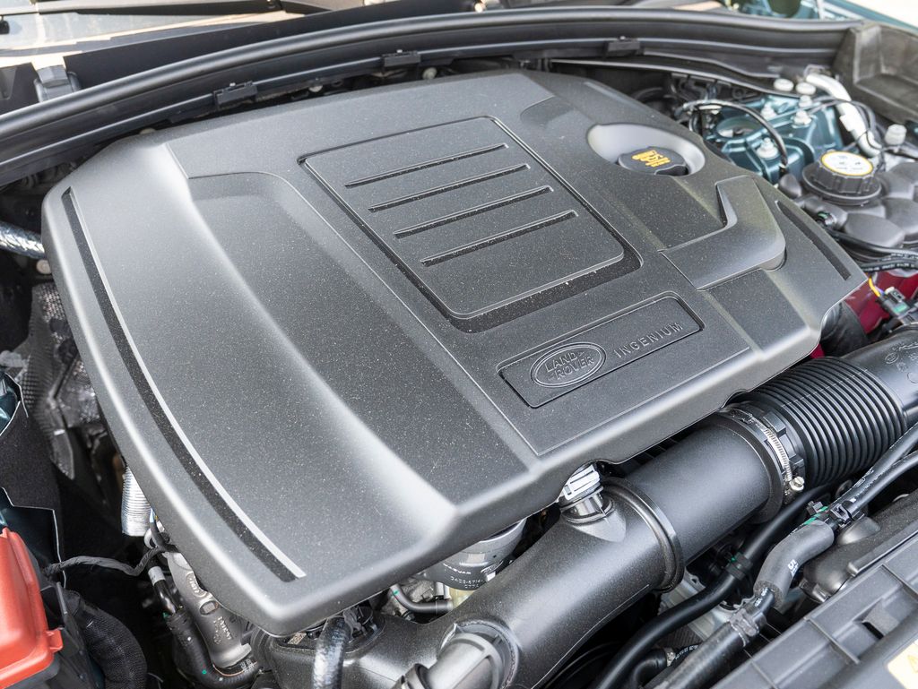 2026 Land Rover Range Rover Velar S photo 23