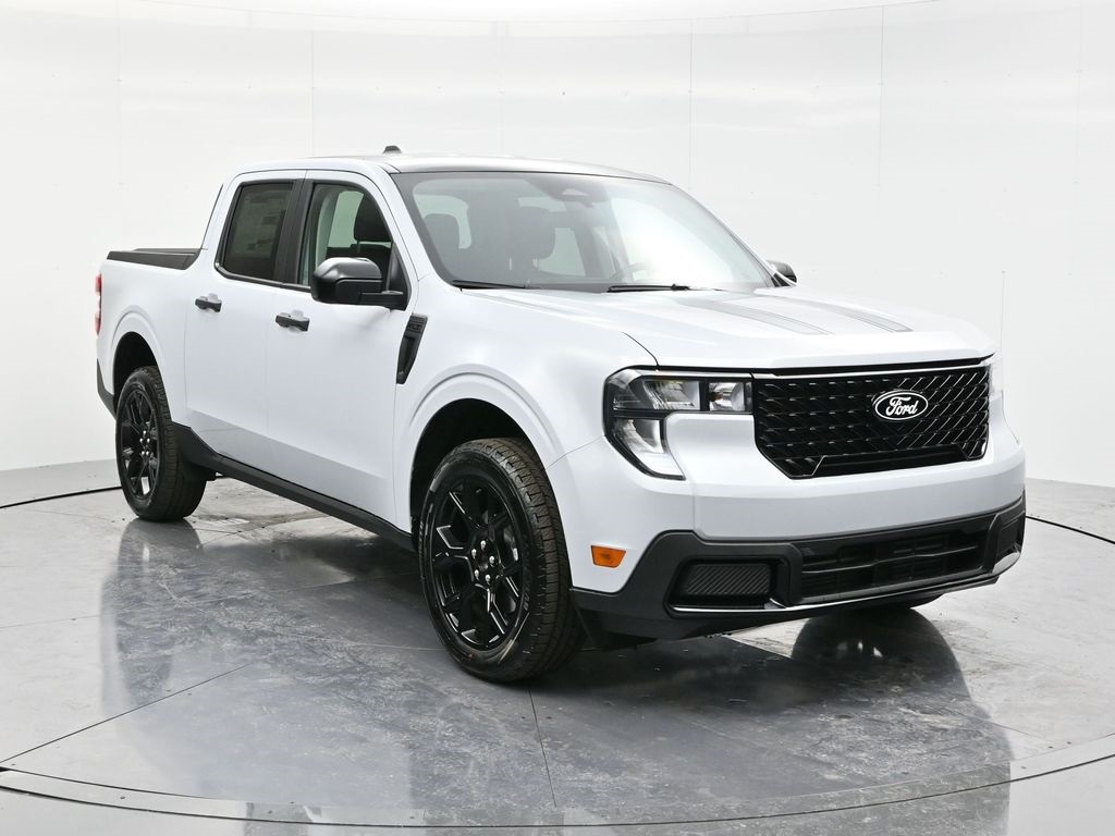 2025 Ford Maverick XLT's photo