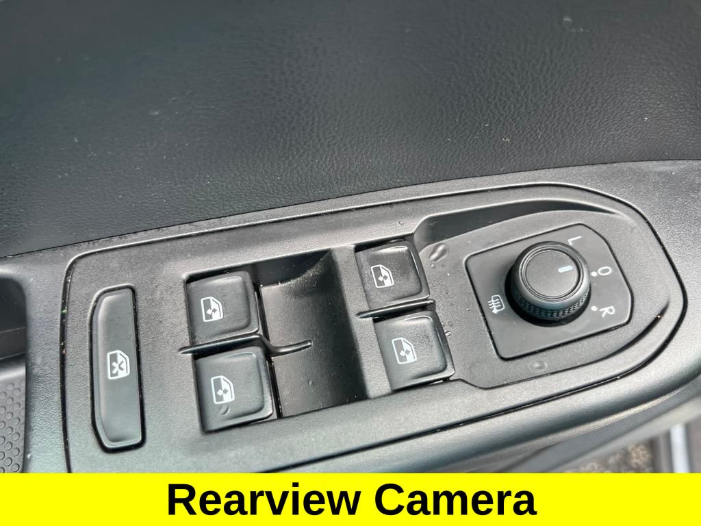 2022 Volkswagen Taos SE photo 4