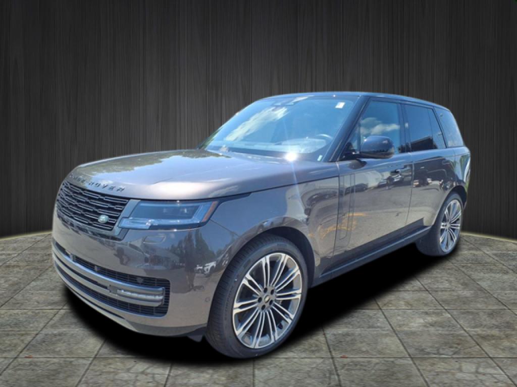 2025 Land Rover Range Rover SE's photo