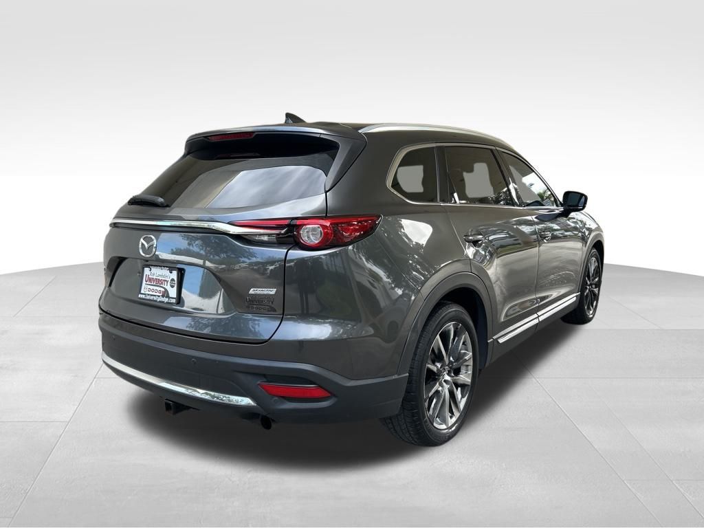 2017 Mazda CX-9 Signature photo 2