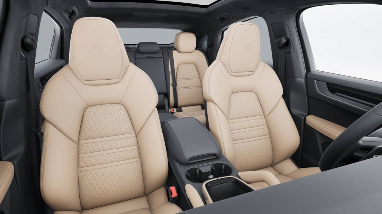 2026 Porsche Cayenne S E-Hybrid Coupe photo 10