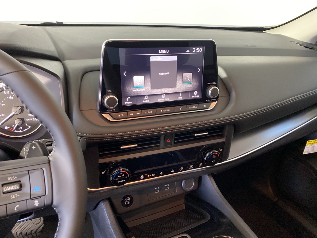 2026 Nissan Rogue SV photo 7