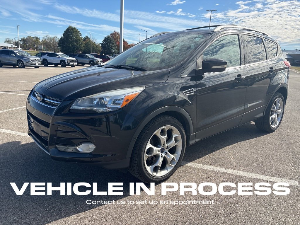2013 Ford Escape Titanium photo 2