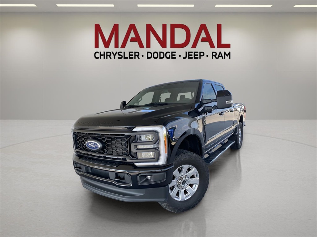 2023 Ford F-250 Super Duty Lariat's photo