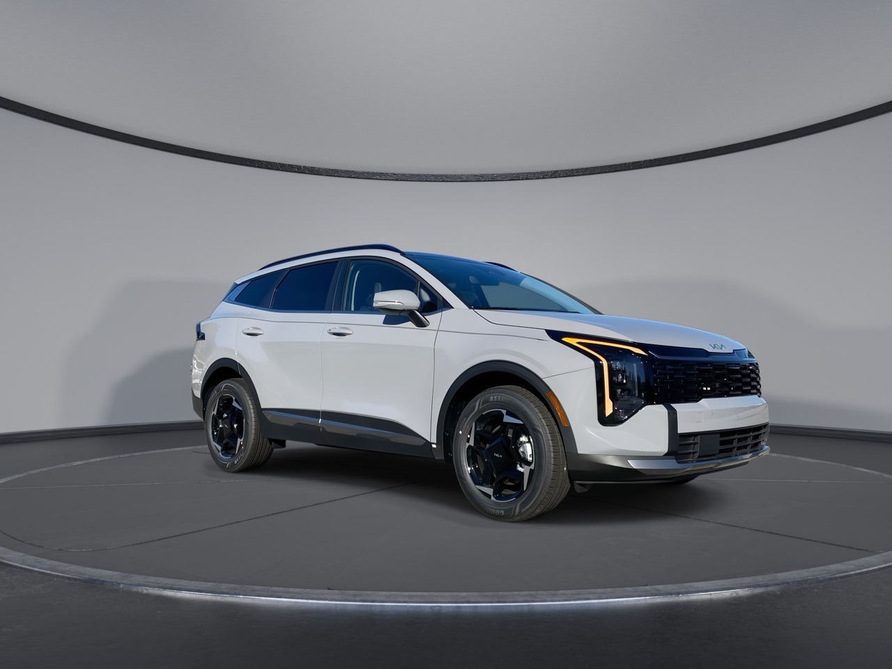 2026 Kia Sportage Hybrid EX photo 2