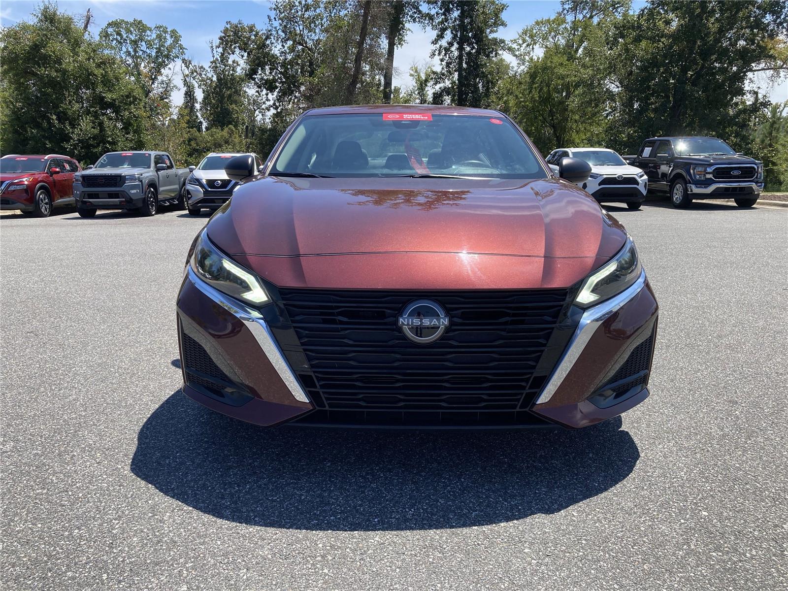 2024 Nissan Altima 2.5 SV photo 3