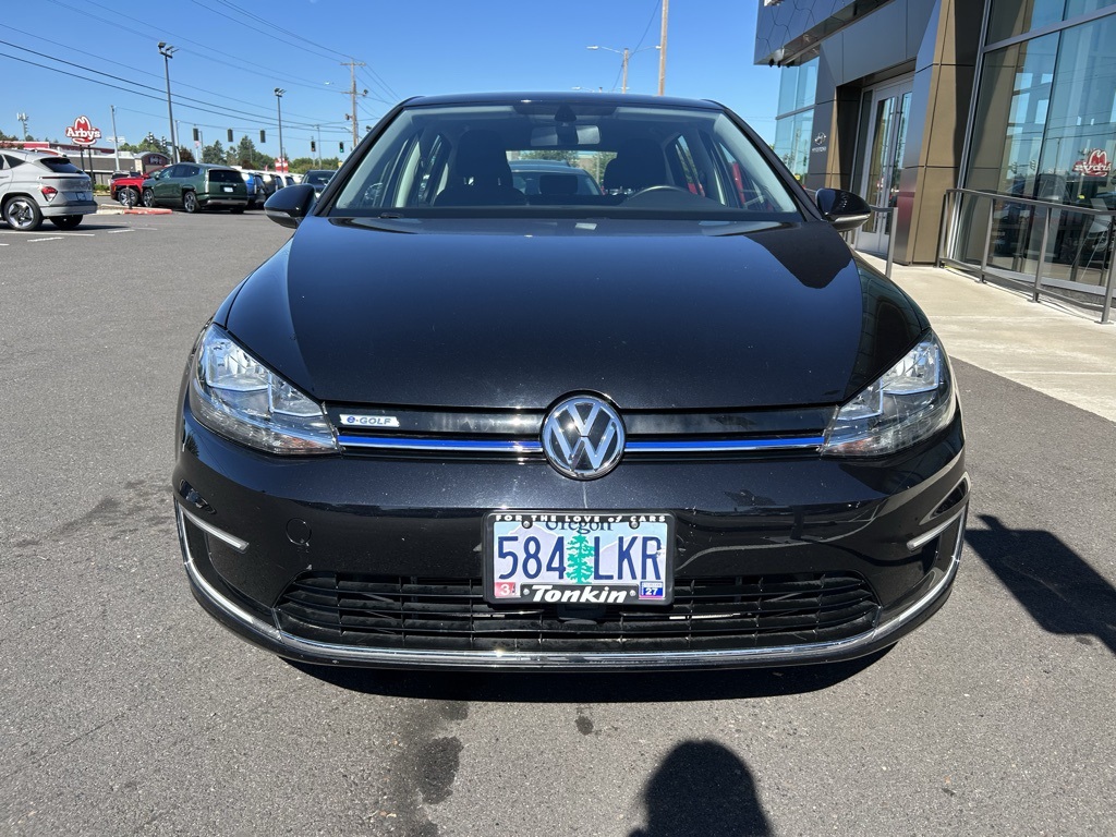 2019 Volkswagen e-Golf SE photo 2
