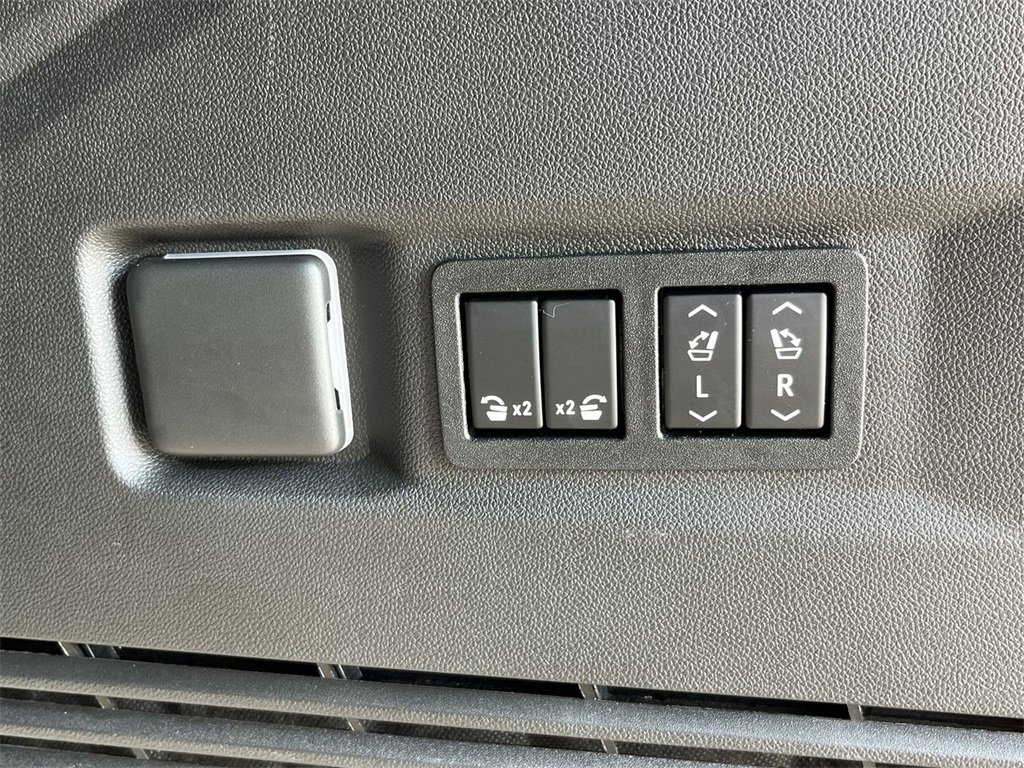 2022 Chevrolet Tahoe RST's photo