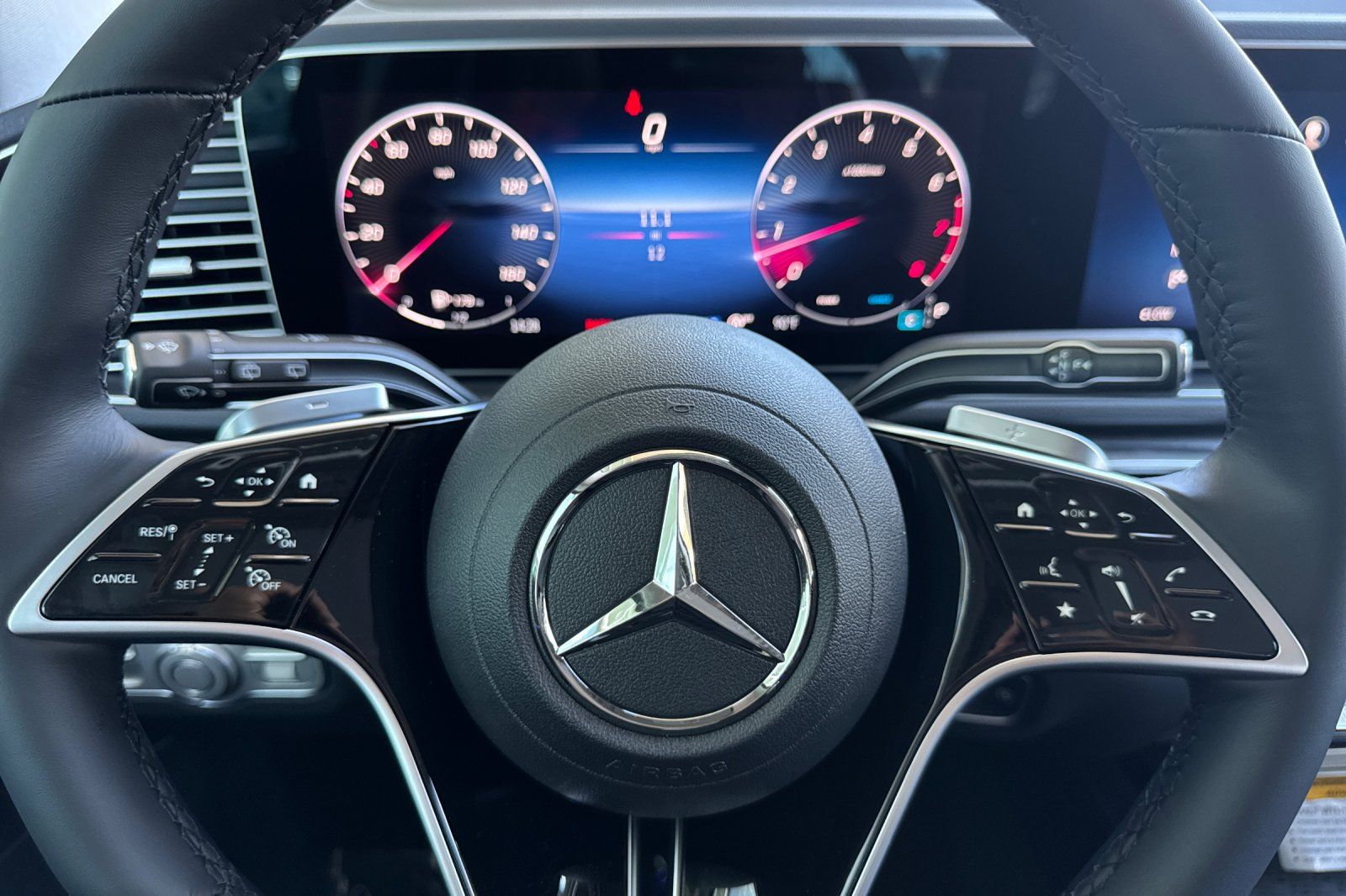 2025 Mercedes Benz GLE 350 4MATIC photo 20