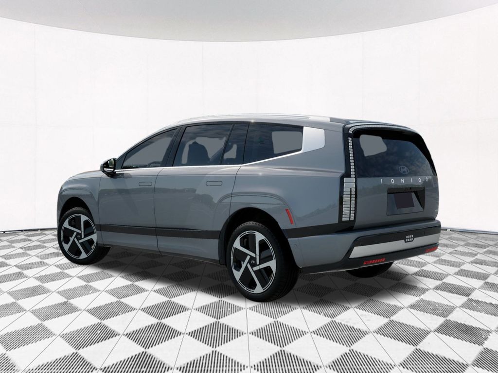 2026 Hyundai Ioniq photo 4