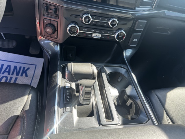 2022 Ford F-150 XLT photo 8