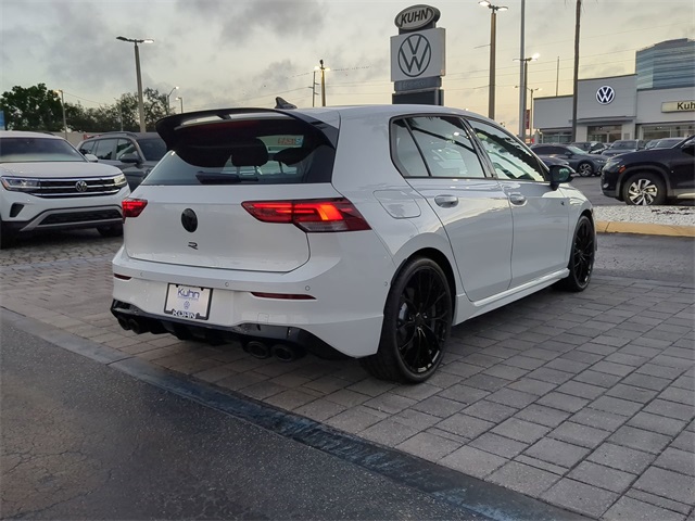 2025 Volkswagen Golf R photo 2