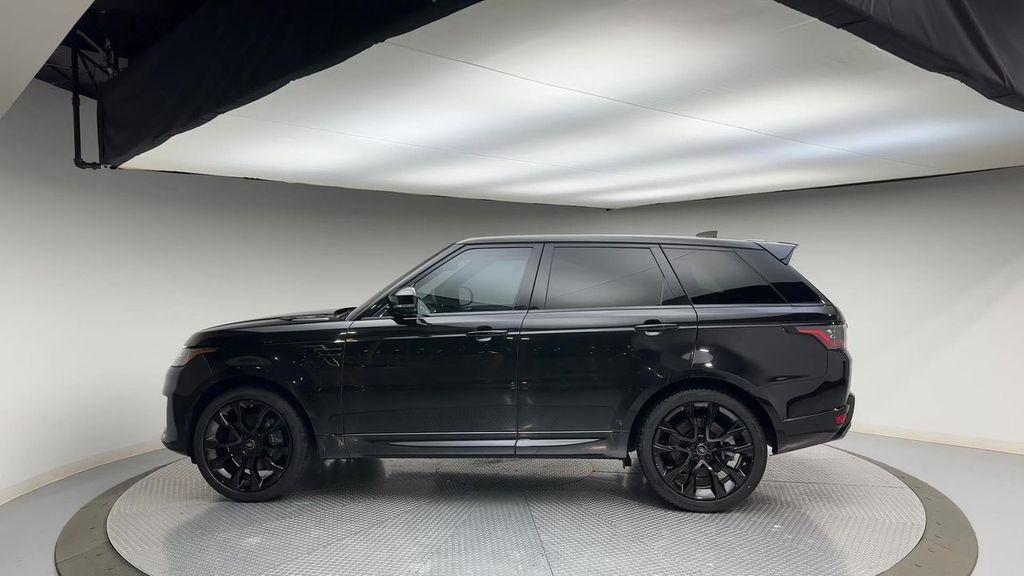 2021 Land Rover Range Rover Sport HST photo 3