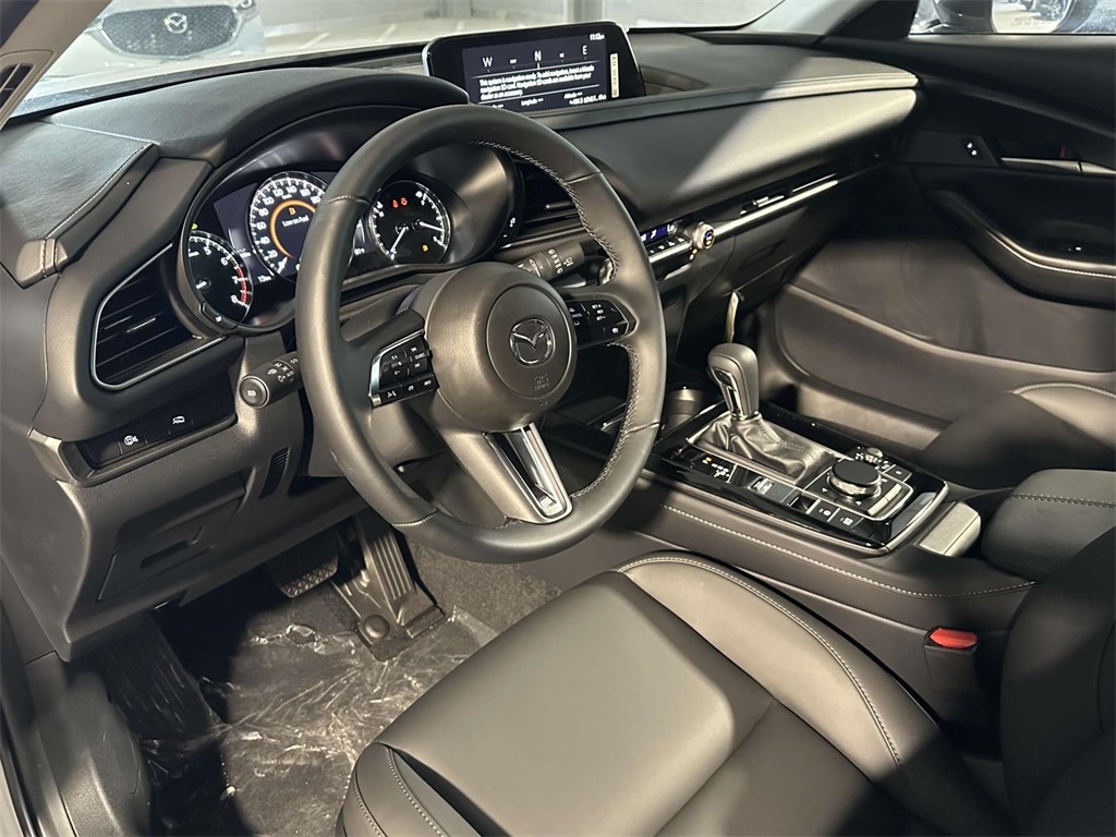 2025 Mazda CX-30 2.5 Select Sport photo 2