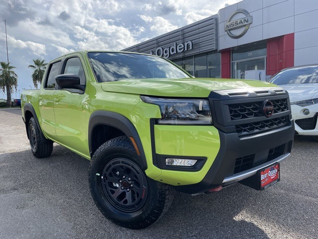 2026 Nissan Frontier PRO-4X's photo