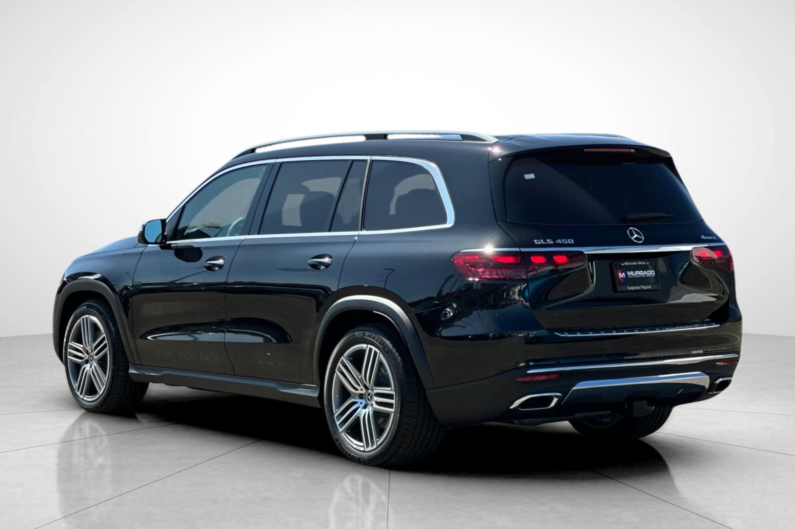 2025 Mercedes Benz GLS 450 4MATIC photo 12
