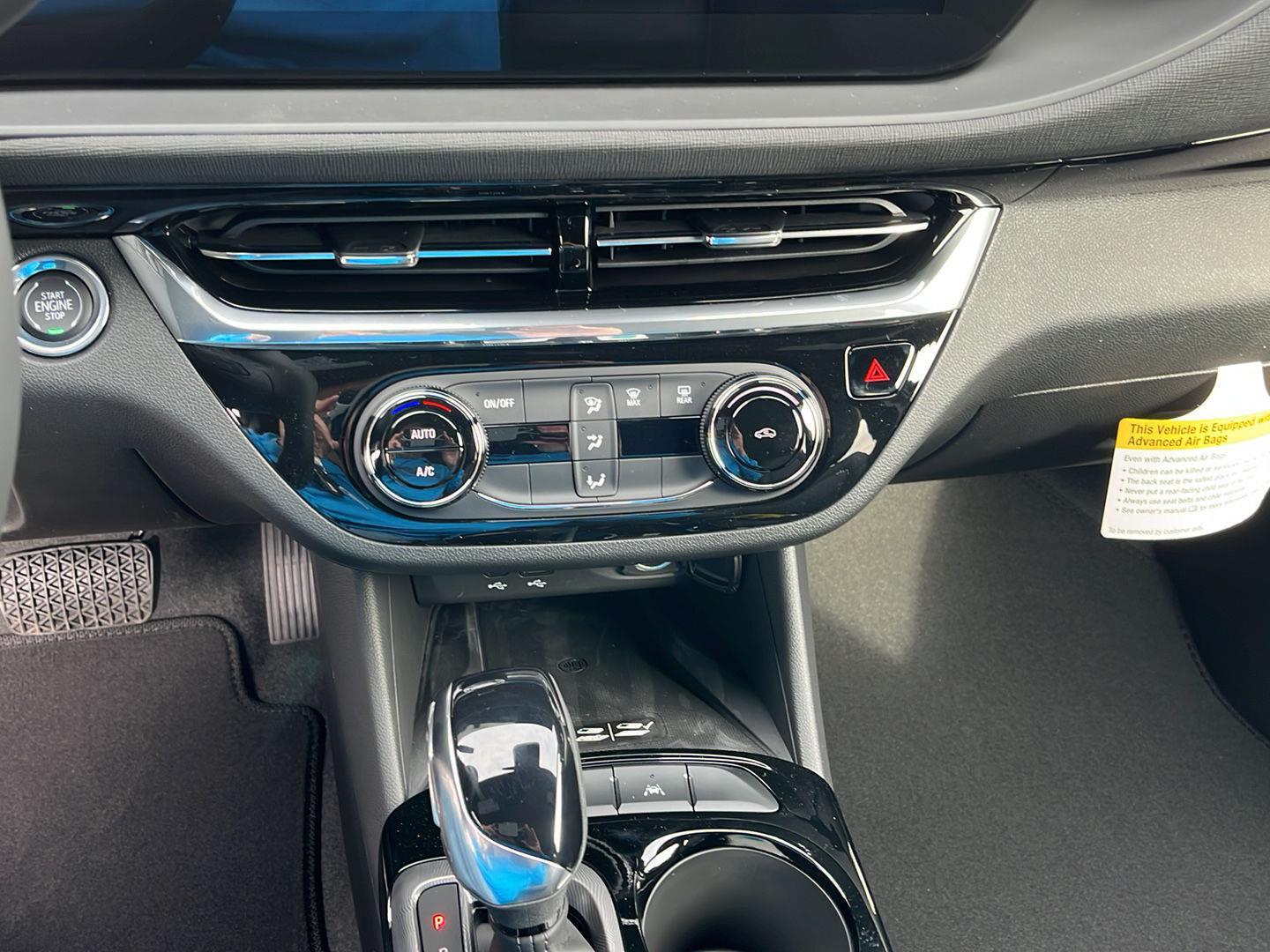 2025 Buick Envista ST photo 16
