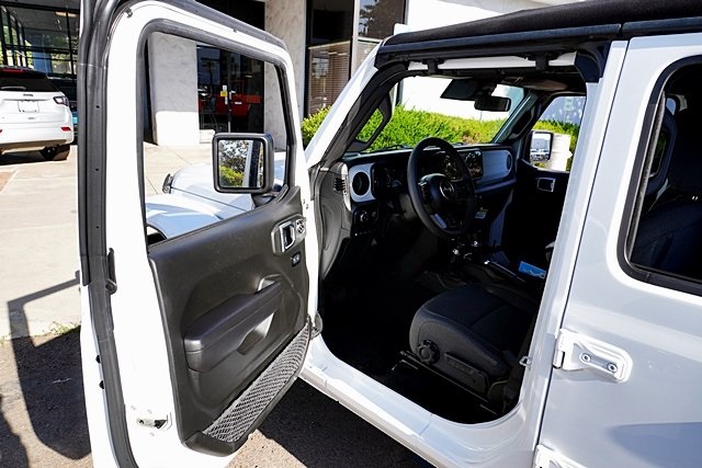 Certified Used 2024 White Jeep Sport S 4xe image 36