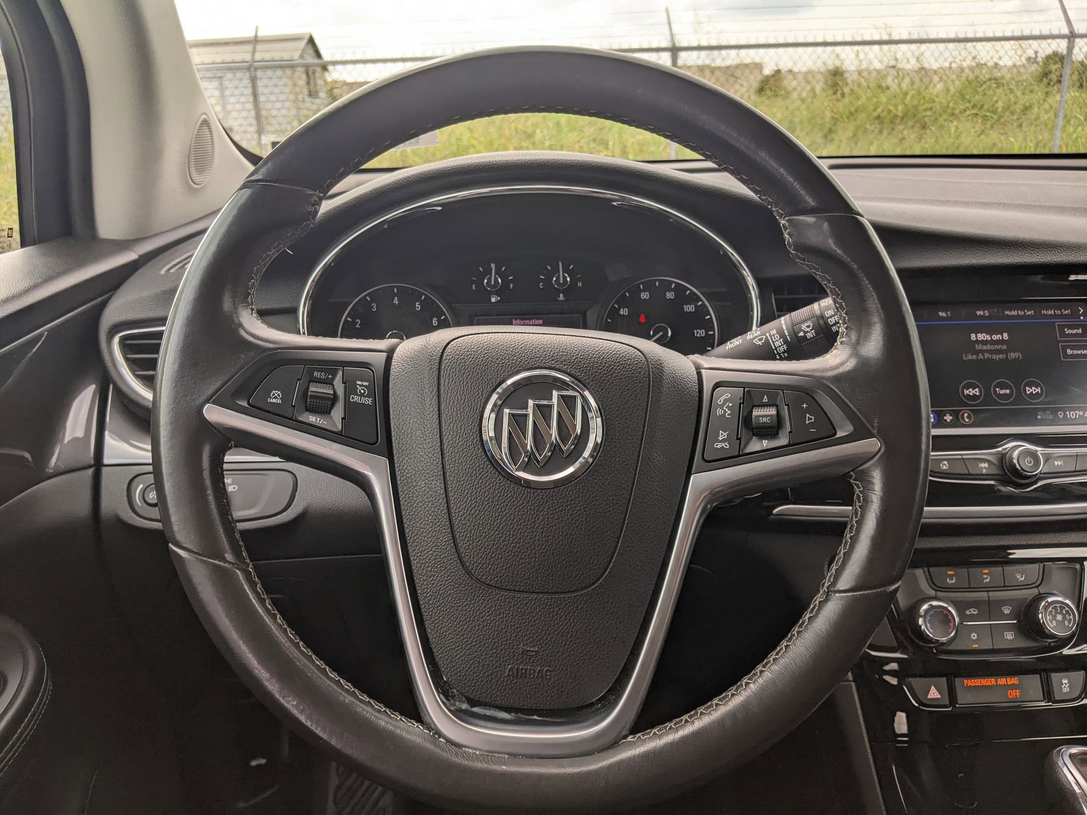 2022 Buick Encore Preferred photo 12