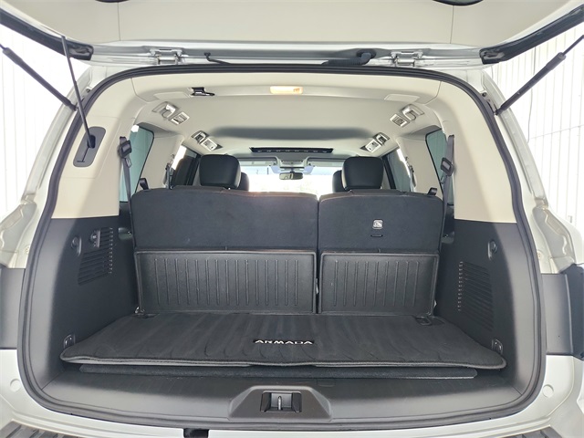 2023 Nissan Armada SL photo 37