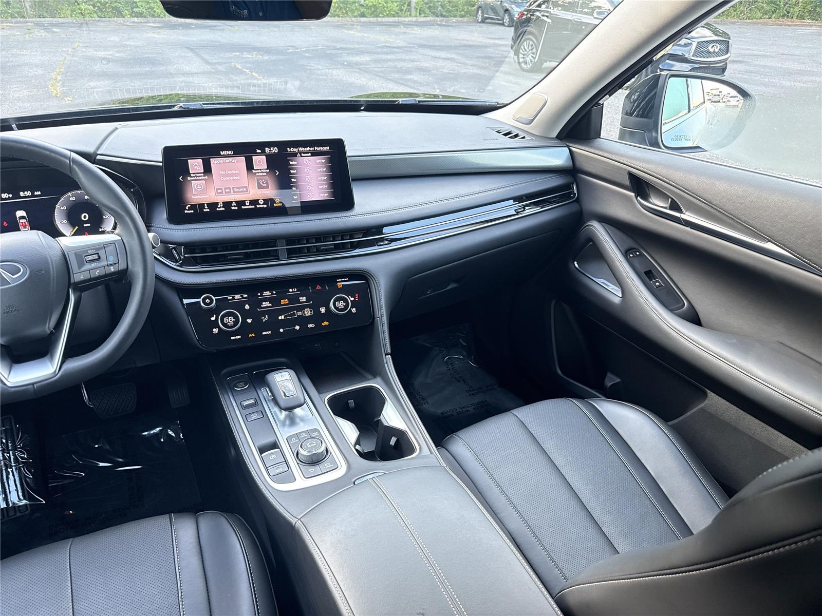 2025 Infiniti QX60 Luxe photo 14