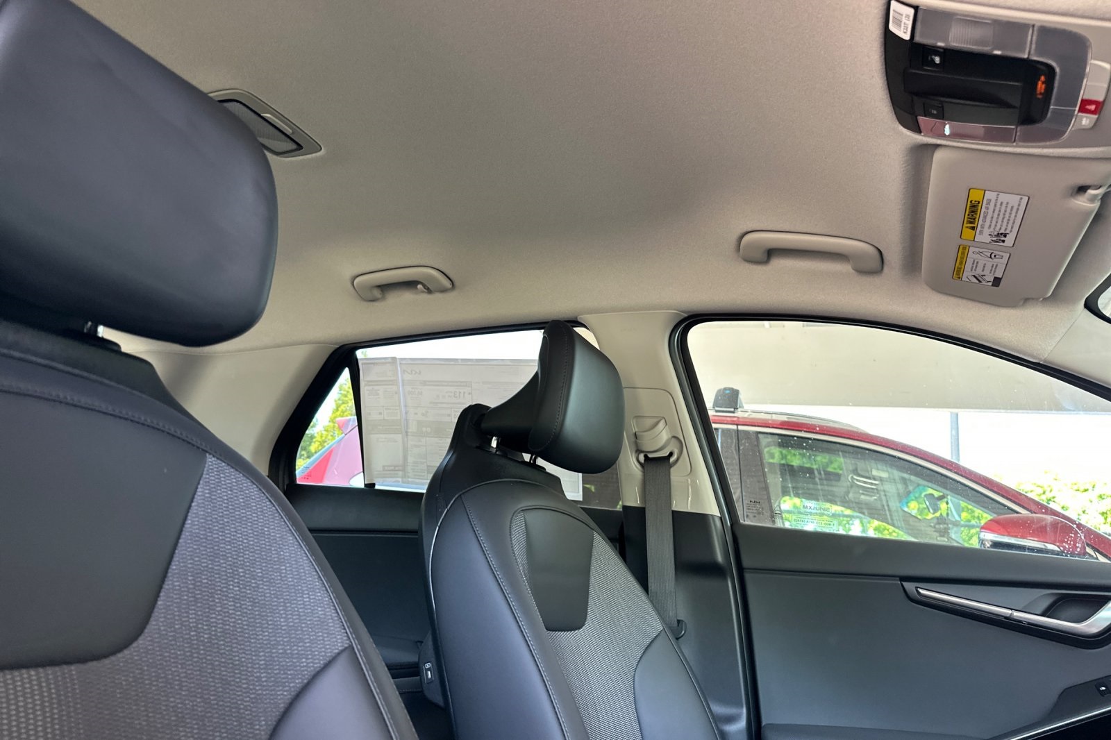 2025 Kia Niro EV Wind photo 12