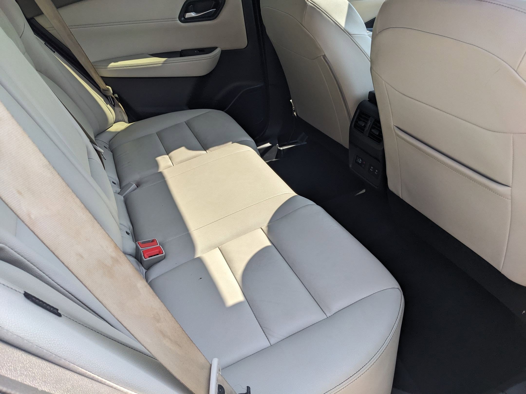 2024 Nissan Rogue SL photo 17